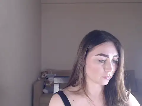 Snapshot of marishaarimova chatting on November 11, 2025, 8:03 pm marishaarimova online show from November 11, 2025, 8:03 pm