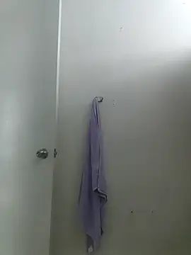 tropikboy online show from September 10, 2025, 12:48 pm