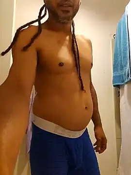 tropikboy online show from October 15, 2025, 10:01 am