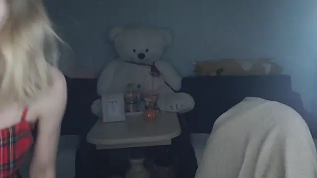 night is dark online show from October 31, 2025, 6:37 pm