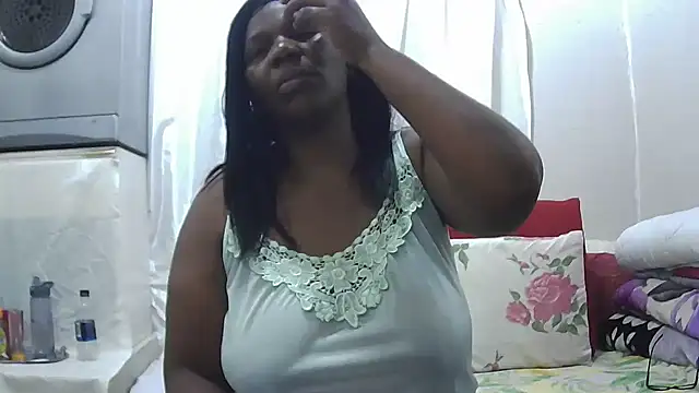 Delicioussexy online show from March 1, 2026, 6:08 pm