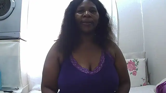 Snapshot of Delicioussexy chatting on September 24, 2025, 5:47 am Delicioussexy online show from September 24, 2025, 5:47 am