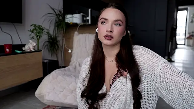 Snapshot of ibiddi chatting on November 25, 2025, 11:43 am ibiddi online show from November 25, 2025, 11:43 am