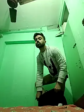 Snapshot of rocky301m chatting on November 26, 2025, 7:58 pm rocky301m online show from November 26, 2025, 7:58 pm