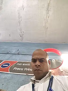 Vickyrajput009 online show from February 13, 2026, 3:06 am