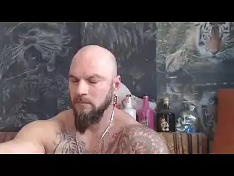 Snapshot of viking_30 chatting on December 16, 2025, 11:03 am viking 30 online show from December 16, 2025, 11:03 am