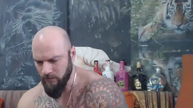 Snapshot of viking_30 chatting on December 5, 2025, 7:29 am viking 30 online show from December 5, 2025, 7:29 am