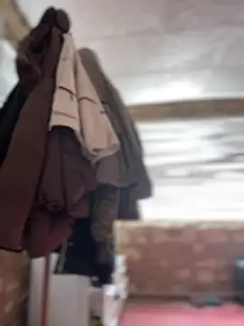 Model9798 online show from March 26, 2026, 8:12 am