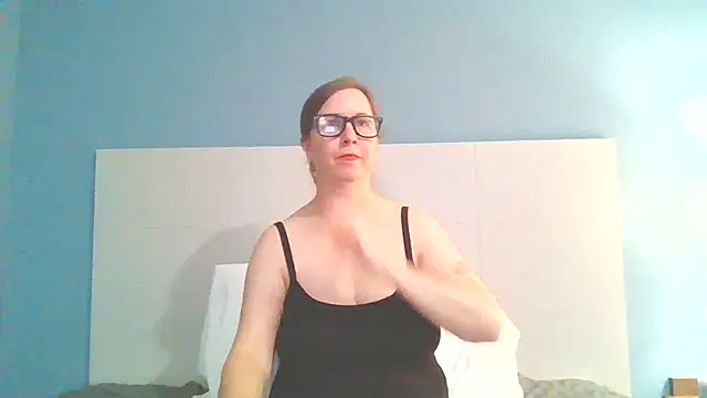 SweetandNaughty1 online show from February 18, 2025, 11:19 pm