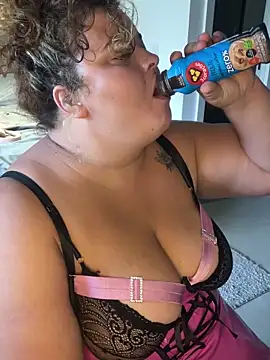 valentinny online show from March 24, 2026, 8:31 pm