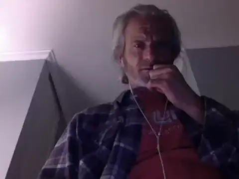 Snapshot of readyforfunxxx chatting on December 8, 2024, 12:08 pm readyforfunxxx online show from December 8, 2024, 12:08 pm