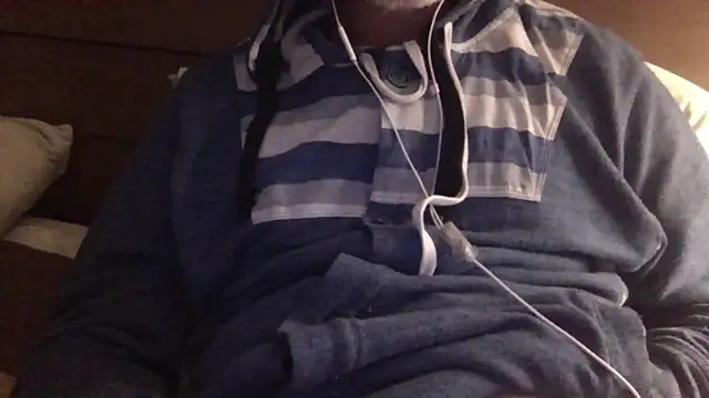 Snapshot of readyforfunxxx chatting on December 5, 2024, 10:50 am readyforfunxxx online show from December 5, 2024, 10:50 am