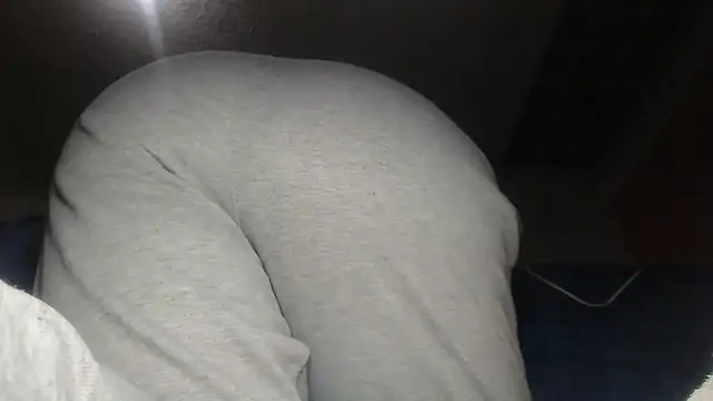 prettyangelsquirt online show from February 13, 2026, 2:11 am