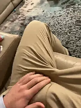 JohnnyBigShot online show from January 4, 2025, 11:38 pm