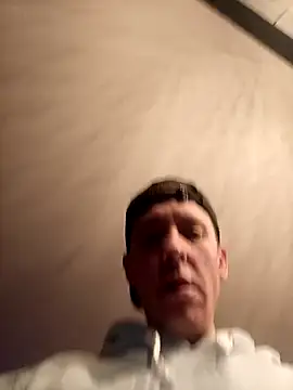 Antonio11111x online show from April 20, 2026, 6:31 pm