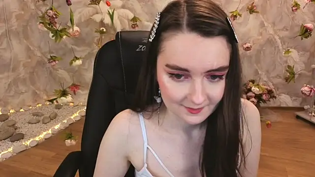 CloudGrace online show from March 21, 2026, 6:14 am