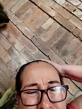 LaGochis07 online show from April 7, 2026, 7:59 pm