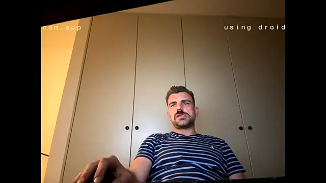 Snapshot of mrbigballs chatting on September 26, 2025, 9:32 pm mrbigballs online show from September 26, 2025, 9:32 pm