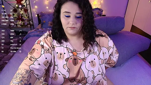 naughtykiss online show from December 17, 2025, 12:43 pm