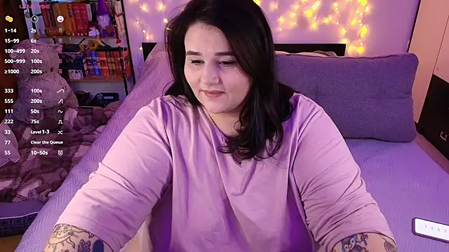 Snapshot of naughtykiss chatting on November 22, 2025, 10:58 am naughtykiss online show from November 22, 2025, 10:58 am