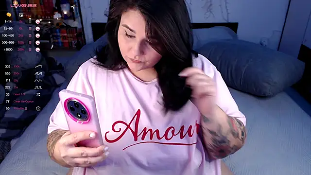 Snapshot of naughtykiss chatting on November 6, 2025, 4:49 am naughtykiss online show from November 6, 2025, 4:49 am