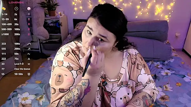 naughtykiss online show from March 22, 2026, 6:42 pm