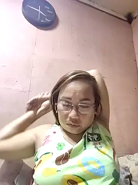 Snapshot of asianwet4u chatting on October 16, 2025, 1:41 pm asianwet4u online show from October 16, 2025, 1:41 pm