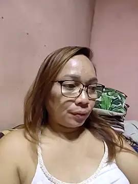 asianwet4u online show from February 14, 2026, 5:07 am