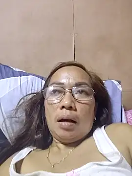 Snapshot of asianwet4u chatting on September 22, 2025, 2:01 pm asianwet4u online show from September 22, 2025, 2:01 pm