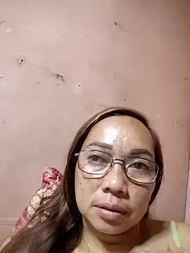 Snapshot of asianwet4u chatting on October 12, 2025, 3:46 pm asianwet4u online show from October 12, 2025, 3:46 pm