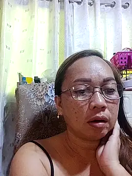 Snapshot of asianwet4u chatting on October 16, 2025, 1:36 am asianwet4u online show from October 16, 2025, 1:36 am