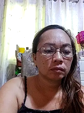 Snapshot of asianwet4u chatting on October 20, 2025, 3:30 am asianwet4u online show from October 20, 2025, 3:30 am