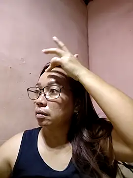 asianwet4u online show from April 10, 2026, 6:09 am