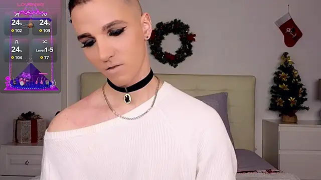 HelenSpellman online show from December 24, 2024, 7:11 pm