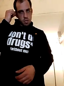 Snapshot of Codymc89 chatting on January 6, 2026, 4:11 pm Codymc89 online show from January 6, 2026, 4:11 pm