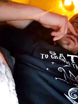 Snapshot of Codymc89 chatting on March 5, 2026, 6:32 am Codymc89 online show from March 5, 2026, 6:32 am