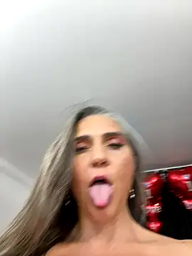 Snapshot of Alimela chatting on October 26, 2025, 3:45 pm Alimela online show from October 26, 2025, 3:45 pm