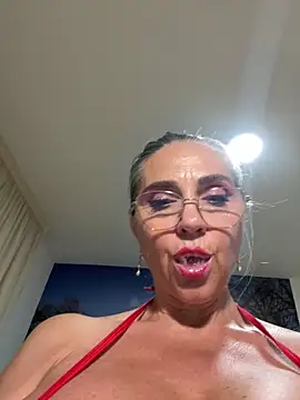 Snapshot of Alimela chatting on November 16, 2025, 10:46 pm Alimela online show from November 16, 2025, 10:46 pm