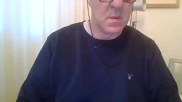 Snapshot of ANONIMO7735 chatting on December 2, 2025, 6:15 am ANONIMO7735 online show from December 2, 2025, 6:15 am