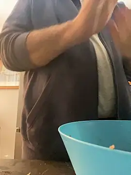 Snapshot of ANONIMO7735 chatting on November 9, 2025, 11:25 am ANONIMO7735 online show from November 9, 2025, 11:25 am