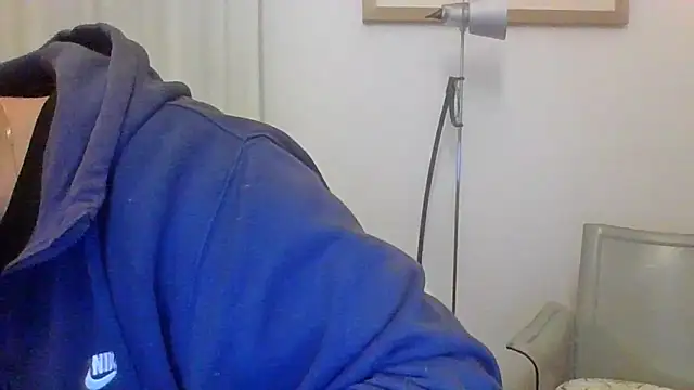 Snapshot of ANONIMO7735 chatting on November 11, 2025, 5:52 pm ANONIMO7735 online show from November 11, 2025, 5:52 pm