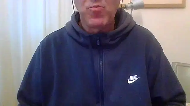 Snapshot of ANONIMO7735 chatting on January 7, 2026, 6:29 am ANONIMO7735 online show from January 7, 2026, 6:29 am