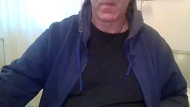 Snapshot of ANONIMO7735 chatting on October 29, 2025, 5:39 am ANONIMO7735 online show from October 29, 2025, 5:39 am