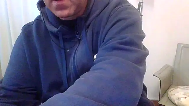 Snapshot of ANONIMO7735 chatting on November 25, 2025, 6:14 am ANONIMO7735 online show from November 25, 2025, 6:14 am