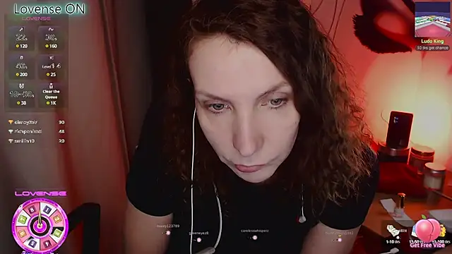 JohansonKatie online show from February 25, 2025, 9:58 pm