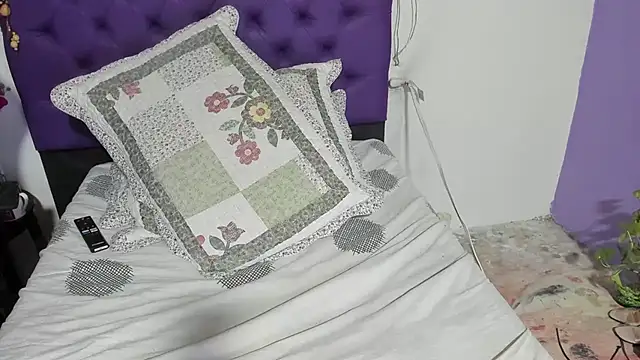 Margoth clain online show from February 7, 2026, 1:35 am