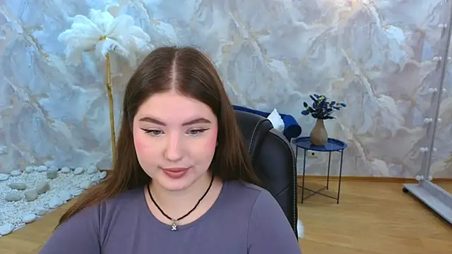 NicoleFoxery online show from December 3, 2025, 4:35 am