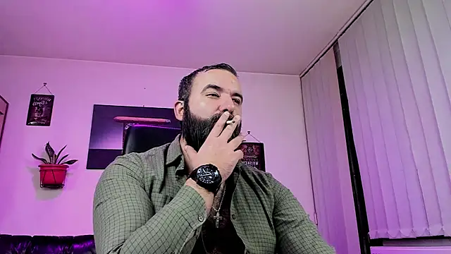 Snapshot of ChristophJules chatting on December 7, 2024, 9:28 pm ChristophJules online show from December 7, 2024, 9:28 pm