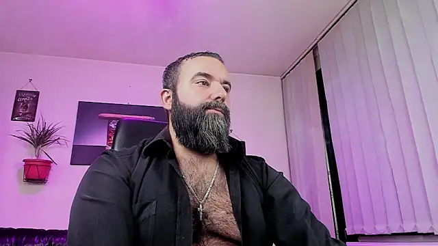 Snapshot of ChristophJules chatting on December 3, 2024, 10:23 pm ChristophJules online show from December 3, 2024, 10:23 pm