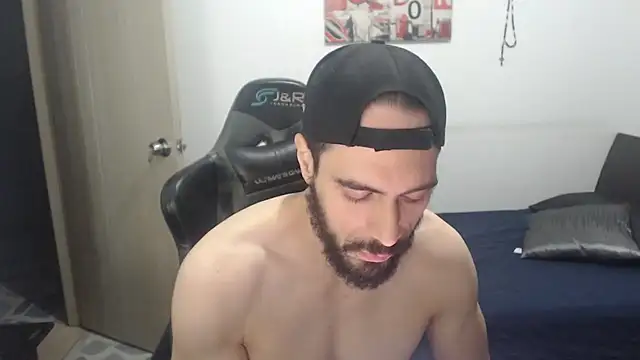 Snapshot of samuelgarcia_ chatting on December 4, 2025, 7:40 am samuelgarcia online show from December 4, 2025, 7:40 am